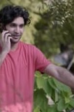 Movie poster: Dhoop Ki Deewar Season 1 Episode 1