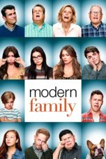 Movie poster: Modern Family 2020